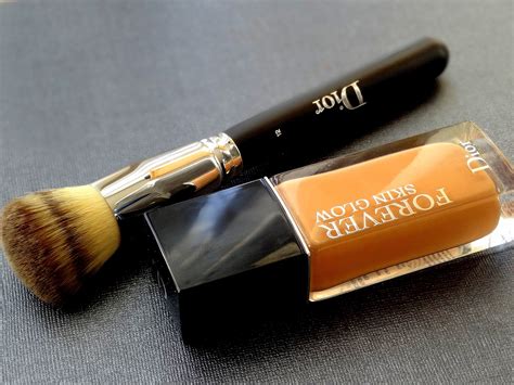 dior backstage full coverage liquid foundation brush n 12|dior backstage brush set.